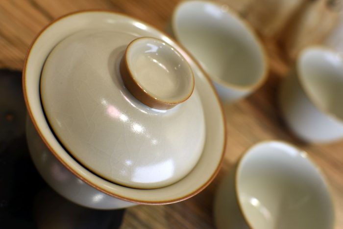 HuangRu Yellow Tulip Gaiwan | Crackled Glazed, 150 ml. - Image 6