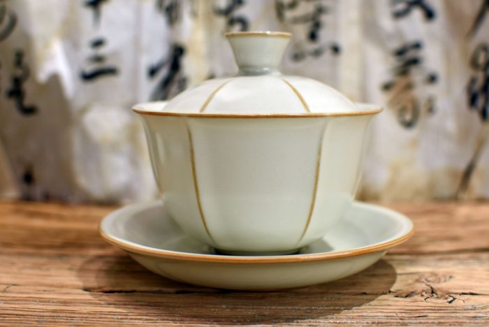 HuangRu Yellow Lotus Gaiwan | Crackled Glazed, 150 ml. - Image 7