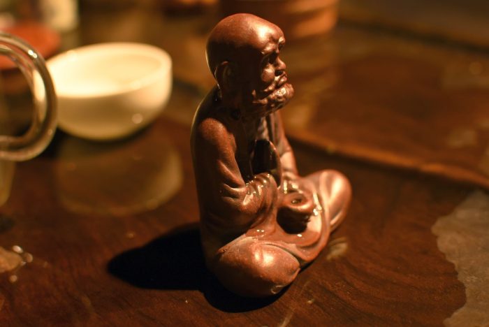 Bodhidharma Tea Ceremony Figurine | Yixing Clay, 7.5 cm - Image 3