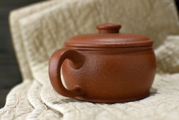 Lu Jun Classic Wheel Shaped Teapot | 120 ml. Zhima Zhuni Mixed Clay - Image 3