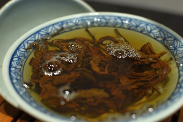 Bing Dao Dian Hong | Sweet Potato Taste Wild Black Tea from Simao - Image 3