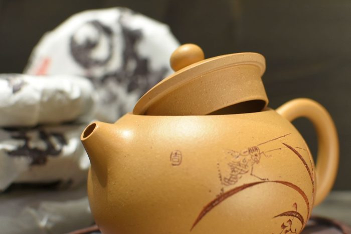 Vitality & Progress, Xishi Duanni | Old Style Yixing Clay Teapot -150 ml - Image 5