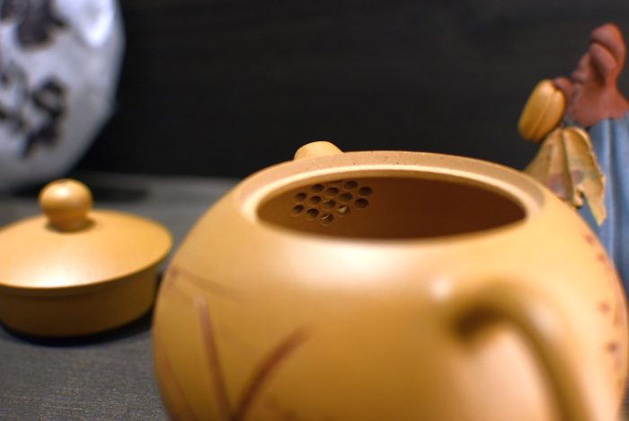 Vitality & Progress, Xishi Duanni | Old Style Yixing Clay Teapot -150 ml - Image 3