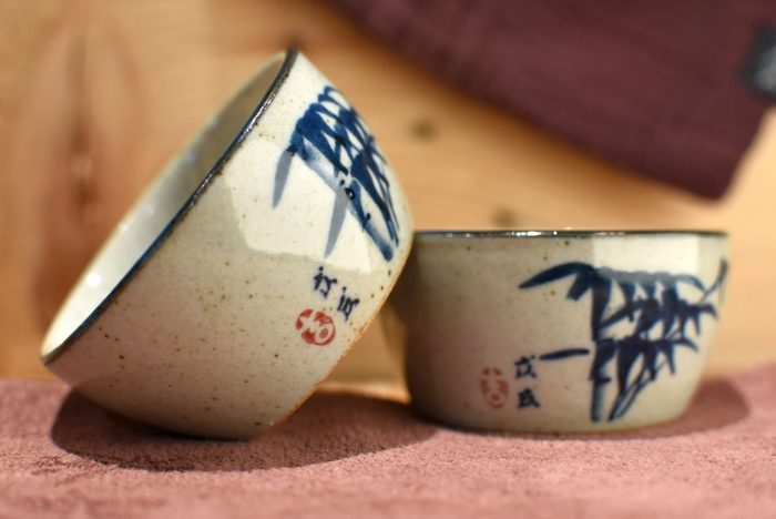 Flat Bamboo Teacup - Stone Clay | Underglazed Blue Style 50 ml. - Image 6