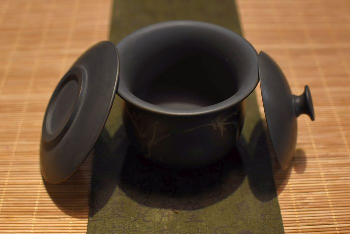 Daylily - Jianshui Gaiwan |  Black Clay with Traditional Inlay Technique 130 ml. - Image 6