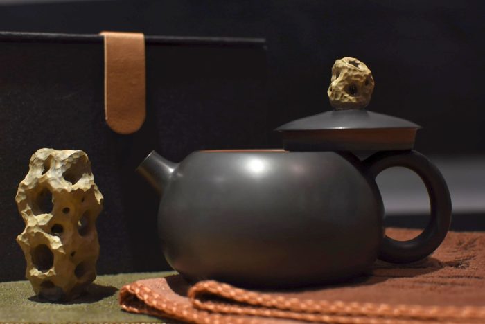 Everlasting Life Mountain Stone (ShouShan Shi) | Jianshui Zitao, Chen Hong Zhi Teapot - Image 3
