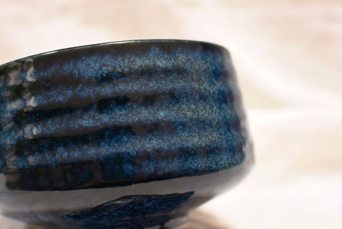 Rippling Mirror of Water | Mino-yaki Matcha Chawan | Half Cylinder Shape
