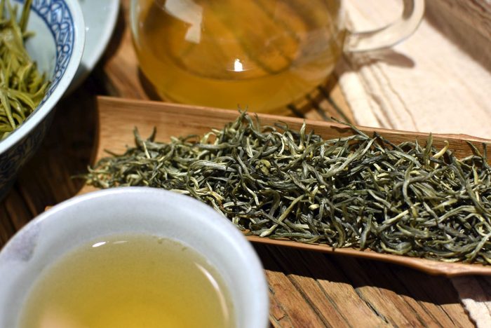 Silver Silk Yunnan Green Tea 2025 Tender Buds | Lemon Tart Aroma - Image 2